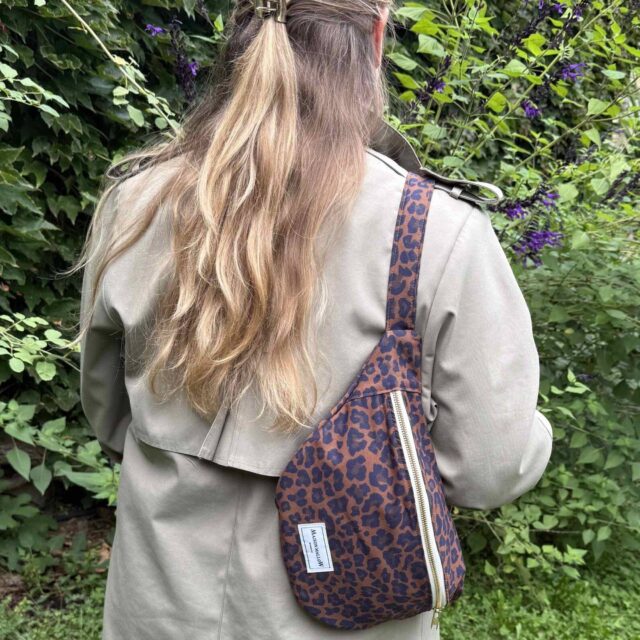 Maison Mallow - Sac Banane Léopard Bleu