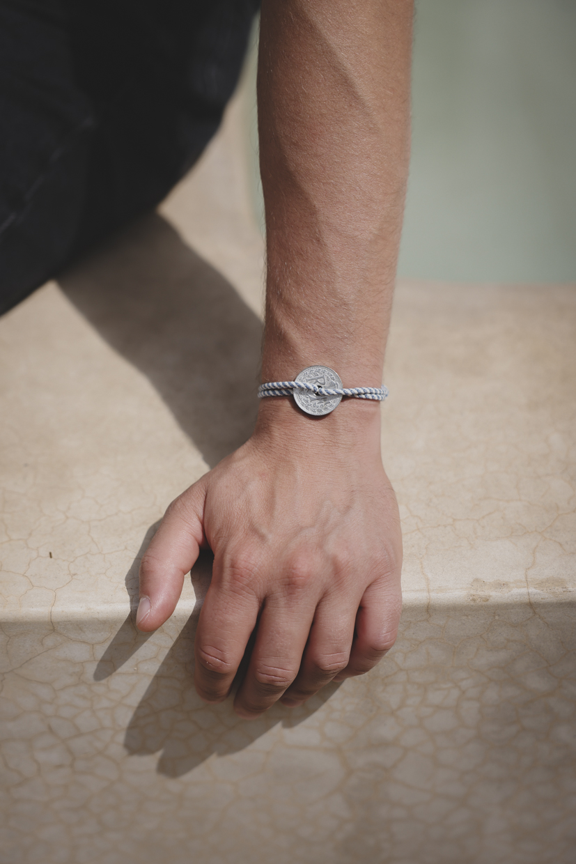Le sou français - bracelet corde et pièce percée