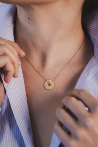 Collier – Le Parisien 5 Cts par la marque LE SOU FRANÇAIS LE SOU FRANÇAIS - Collier – Le Parisien 5 Cts