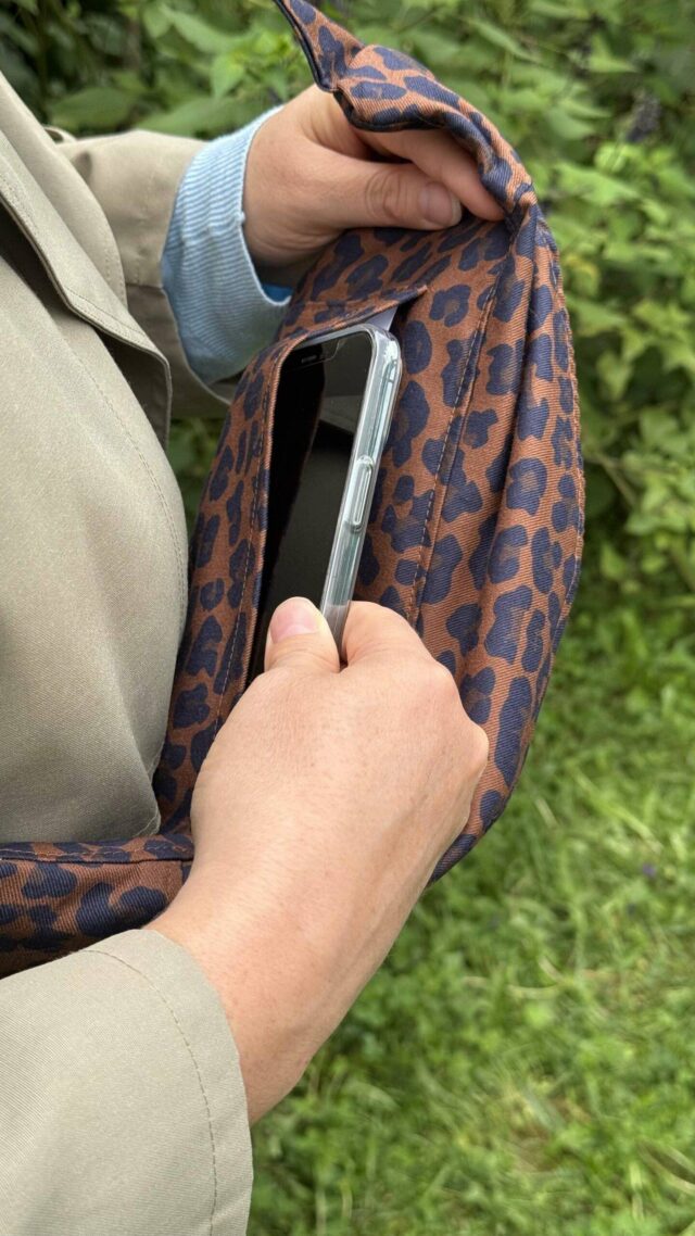 Maison Mallow - Sac Banane Léopard Bleu