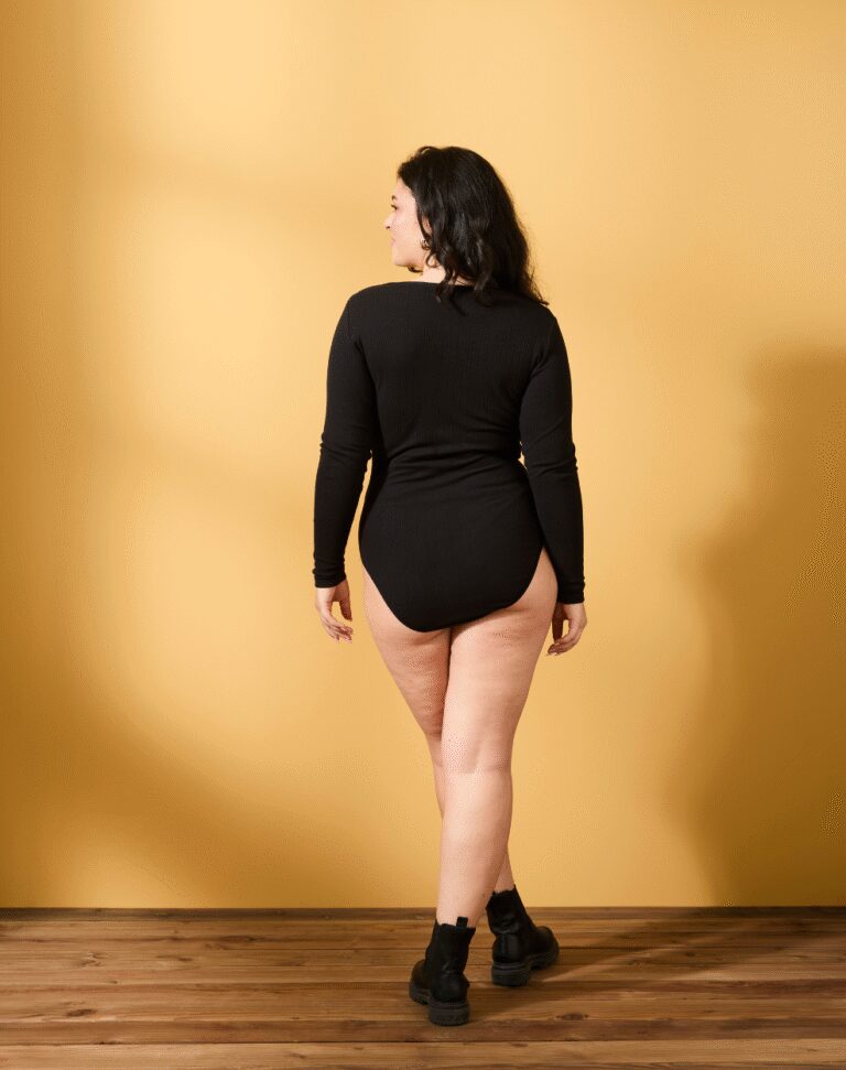 Lemahieu - Body manches longues - Col V - Noir - Femme
