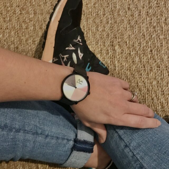 Menthe à l'eau - Coffret Montre Mixte L'Indécise maille noire rose design + façon c