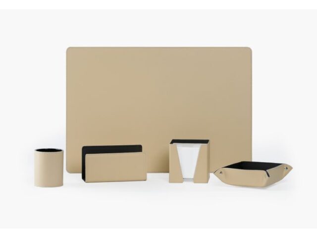 LAVOISIER Maroquinier - Coffret à rebord 50cm en cuir beige – COF-600-50