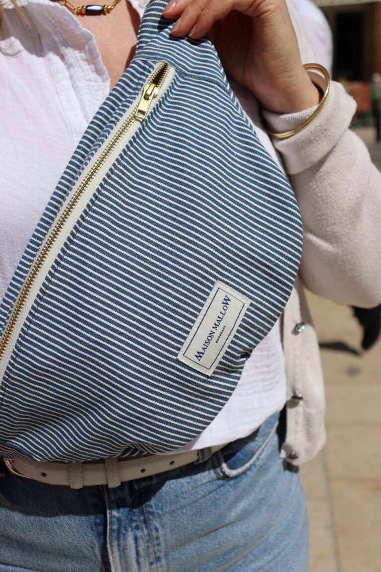 Maison Mallow - Sac Banane Jean Rayé Bleu et Blanc
