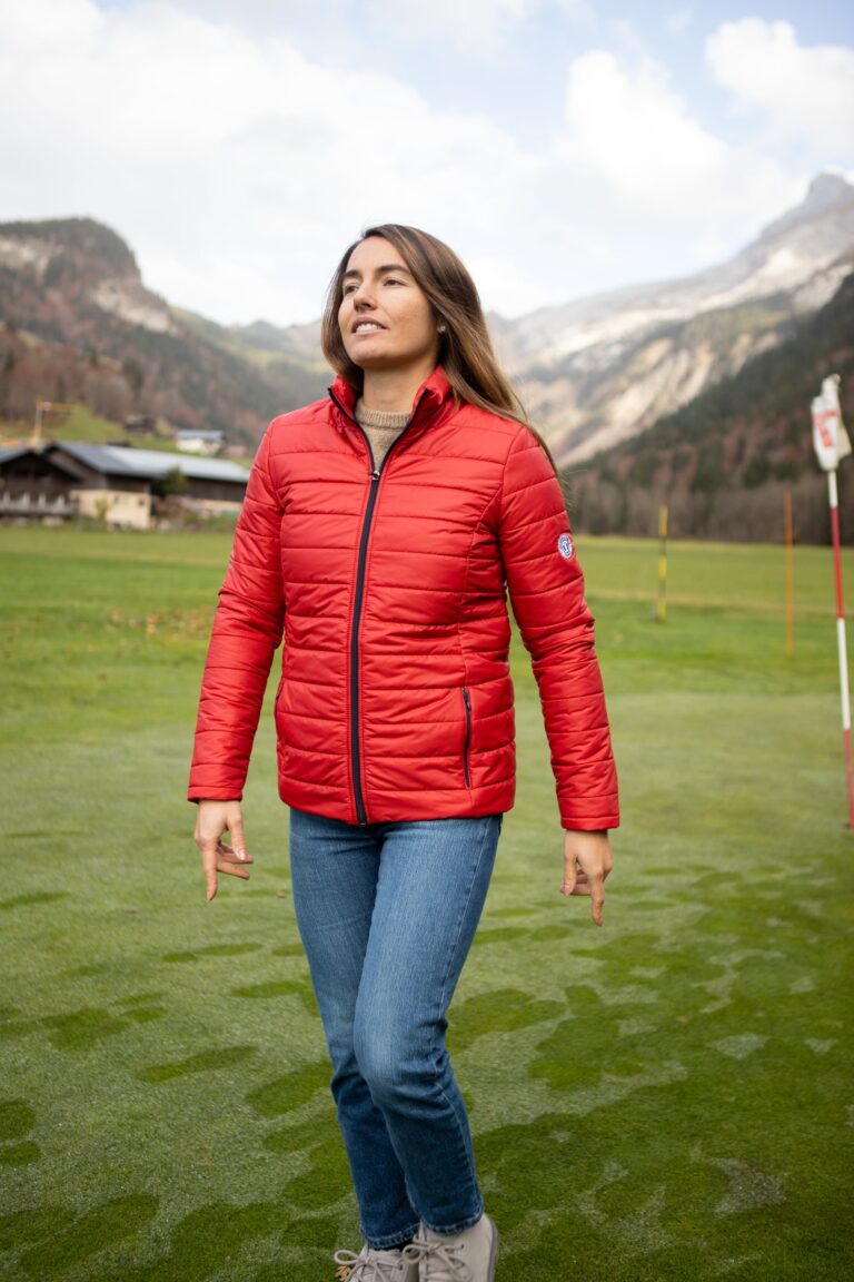 incomparable rouge doudoune 3 Tranquille Émile - L''Incomparable Rouge