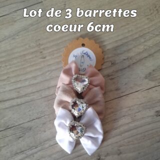 Lot de 3 Barrettes bijou coeur nœud 6cm par la marque La Fabrique À DeDeuh La Fabrique À DeDeuh - Lot de 3 Barrettes bijou coeur nœud 6cm