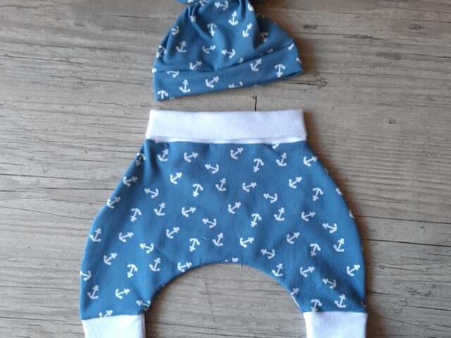 la fabrique a dedeuh premature voiture ensemble pantalon sarouel bonnet bebe a motif en tissu jersey extensible 4 couleurs 39560065810667 La Fabrique A DeDeuh - Ensemble Pantalon sarouel+ bonnet bébé à motif en tissu jersey extensible 4 couleurs – 18.24 mois