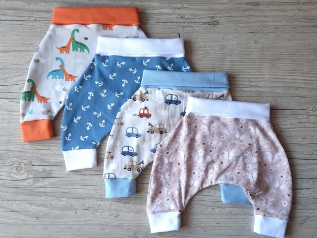 la fabrique a dedeuh premature voiture pantalon sarouel bebe a motif en tissu jersey extensible 4 couleurs 39560056471787 La Fabrique A DeDeuh - Pantalon sarouel bébé à motif en tissu jersey extensible 4 couleurs – 18.24 mois