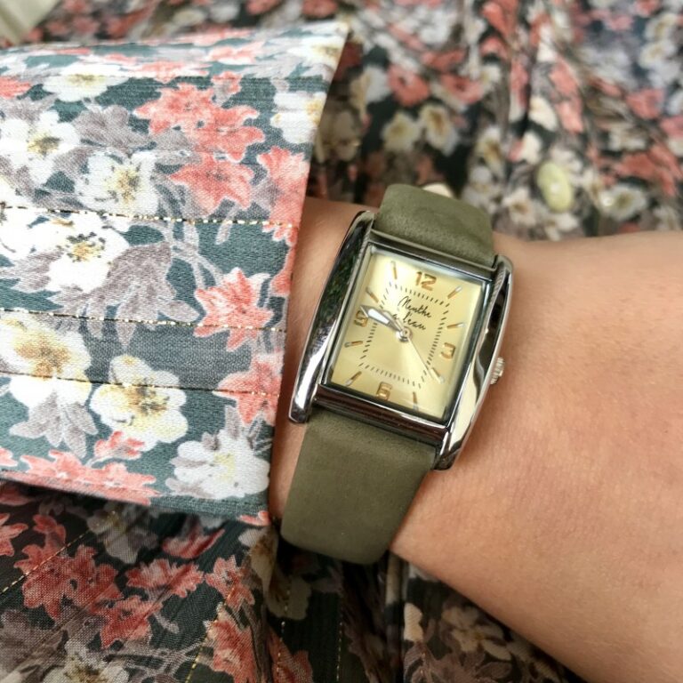 Menthe à l'eau - Montre Femme La Rectangle bracelet cuir kaki fond champagne – Vert