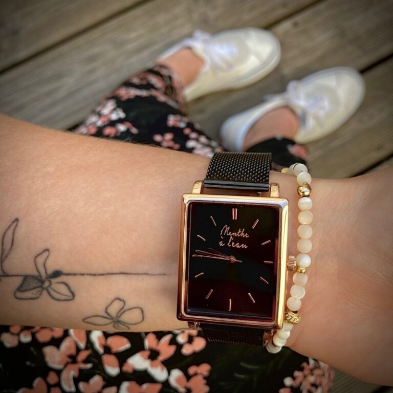Menthe à l'eau - Montre Femme La Rectangle maille noire fond noir dorée rose – Noir
