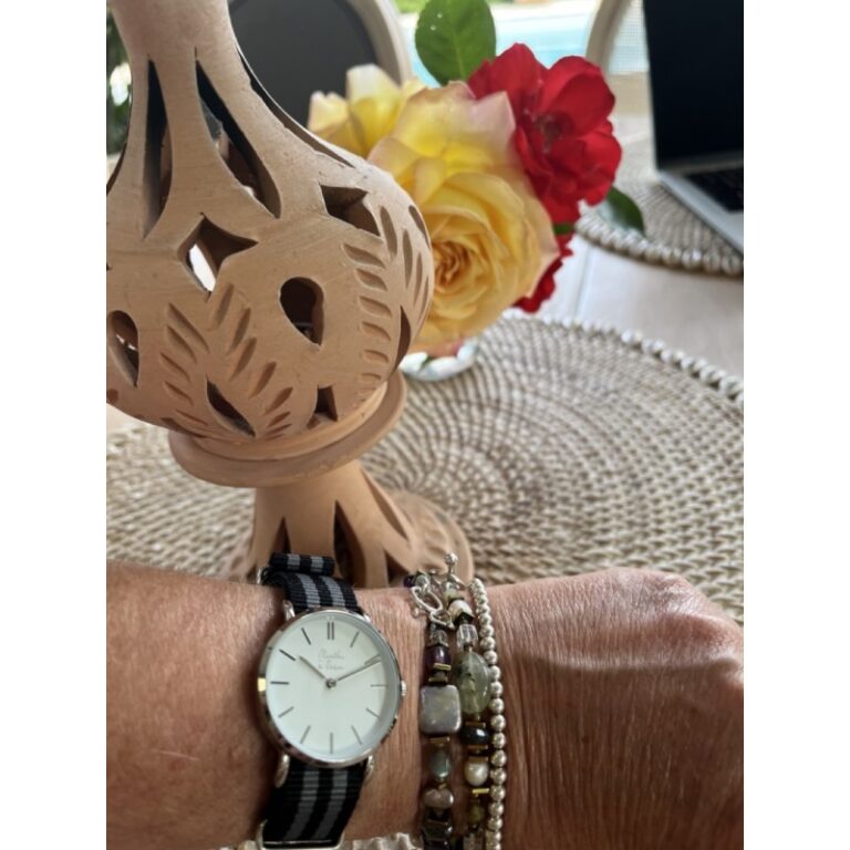 Menthe à l'eau - Montre Femme La Résistante bracelet nato noir/gris chromée – Gris