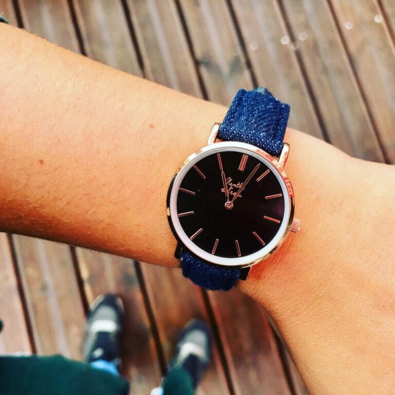 Menthe à l'eau - Montre Femme La Véritable bracelet cuir jeans fond noir rose dorée – Bleu