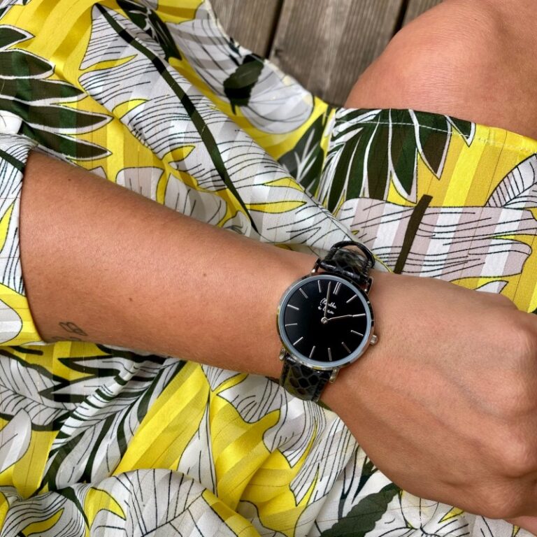Menthe à l'eau - Montre Femme La Véritable bracelet cuir python noir fond noir chromée – Noir