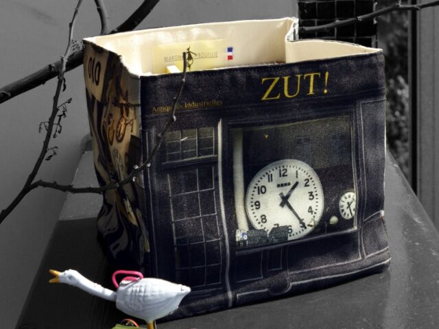 Maron Bouillie - Boite de rangement Paris boutique Zut ! antiquités industrielles