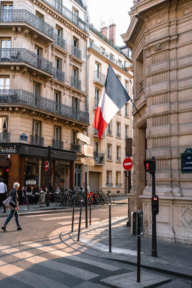 Le Sou Français - Porte-clés - Le navigateur bleu marine