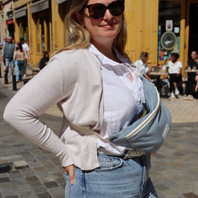 Maison Mallow - Sac Banane Jean Rayé Bleu et Blanc