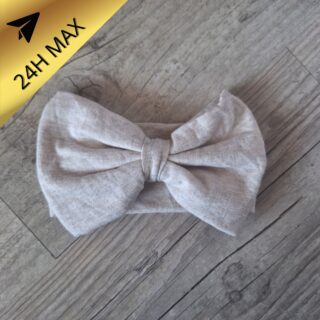 Bandeau 0.3 mois Nœud XXL Jersey de coton Beige – En Stock – Expédiés sous 24H par la marque La Fabrique À DeDeuh La Fabrique À DeDeuh - Bandeau 0.3 mois Nœud XXL Jersey de coton Beige – En Stock – Expédiés sous 24H