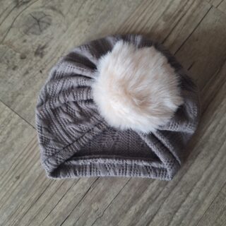 Turban pompon en tissu maille de coton façon tricot jacquard 9 couleurs par la marque La Fabrique À DeDeuh La Fabrique À DeDeuh - Turban pompon en tissu maille de coton façon tricot jacquard 9 couleurs