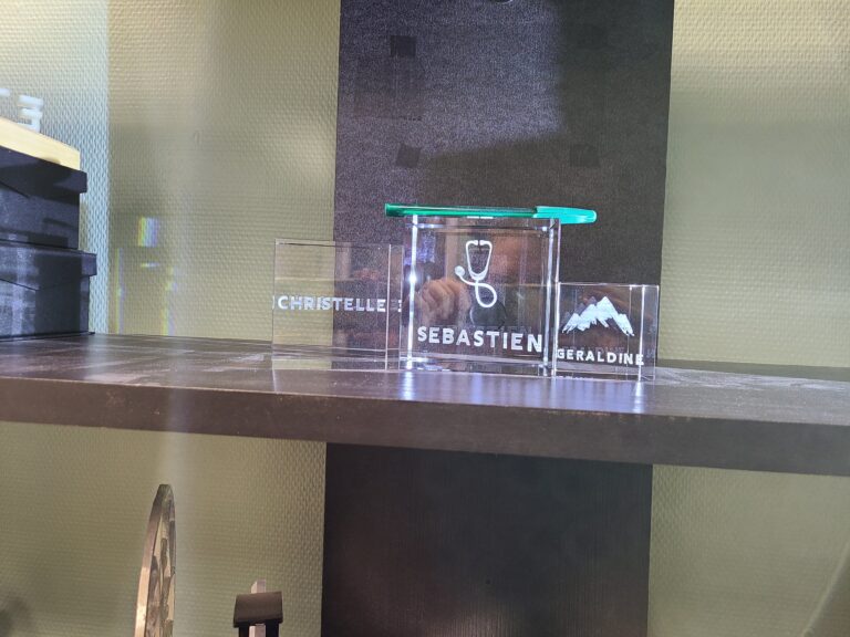 Digraphe Cristallin pour médecin