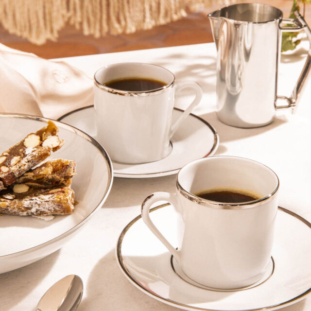 Degrenne - 6 tasses et soucoupes Galon platine or Degrenne - 2 coloris