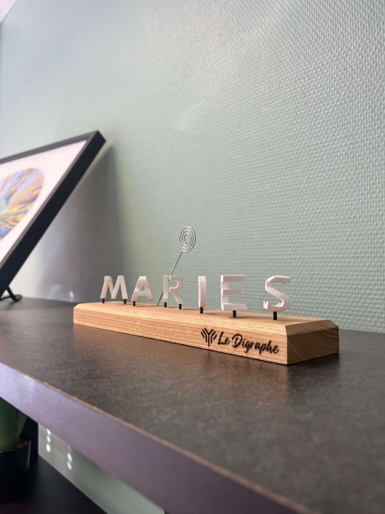 Digraphe - Digraphe Table des - mariés