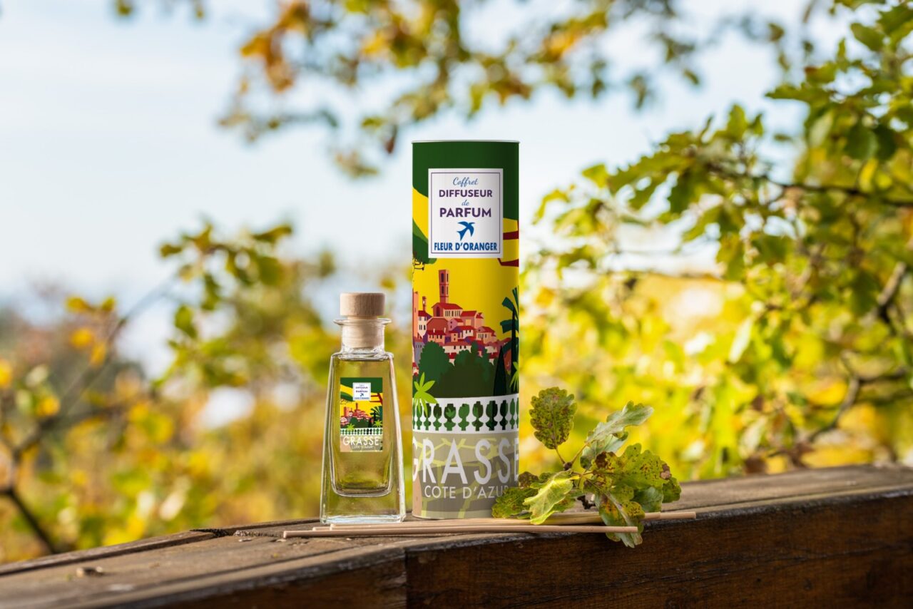 Couleur safran coffret diffuseur parfum fleur doranger Couleur Safran - coffret diffuseur de parfum