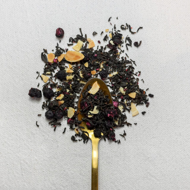 Maison Théerie - N°14 Thé noir Myrtille Amande "Promenons-nous..."