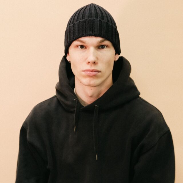 Nitto Knitwear - Bonnet Haig