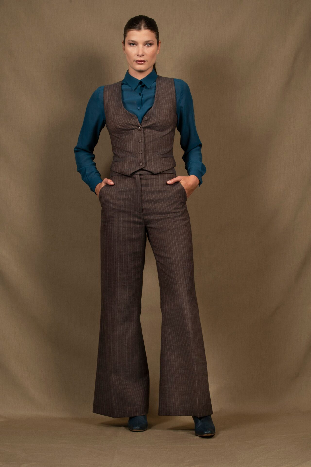Pantalon tailleur femme coupe flare en laine marron ray My tailor is Joh - Pantalon Taille Femme Coupe Flare Laine Marron Rayé - Certitude