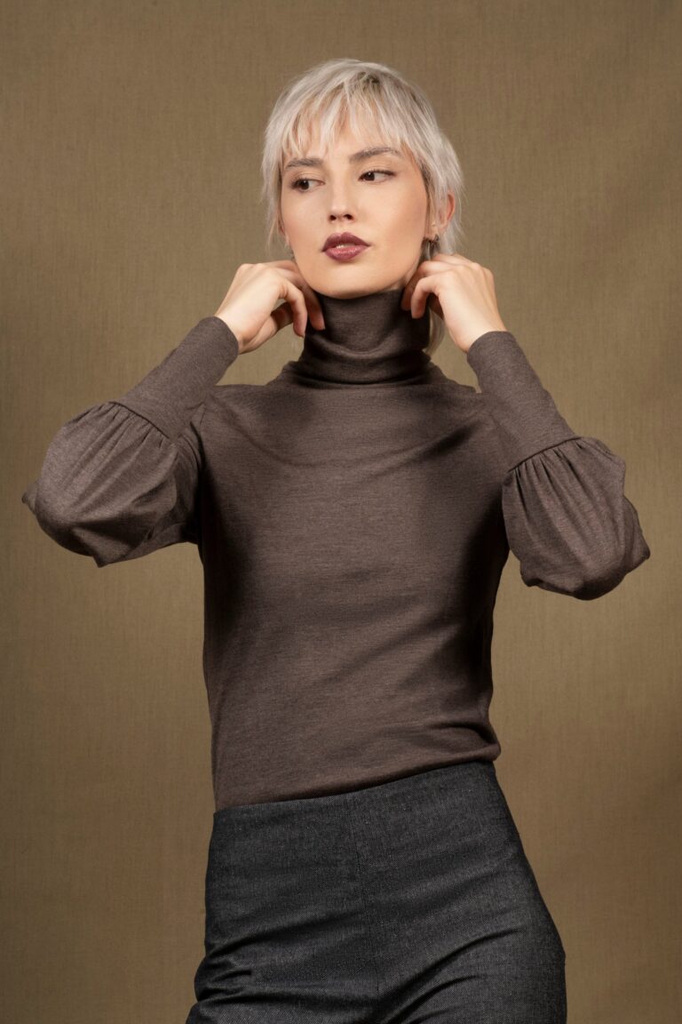 My tailor is Joh - Sous-Pull Femme Marron Glacé en Laine – Certitude