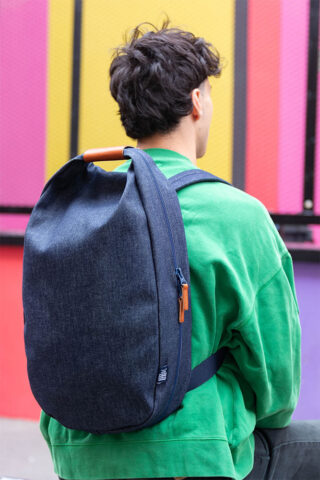 SAC À DOS DENIM / Collection capsule par la marque Vous Pouvez Dormir Dans La Grange Vous Pouvez Dormir Dans La Grange - SAC À DOS DENIM / Collection capsule
