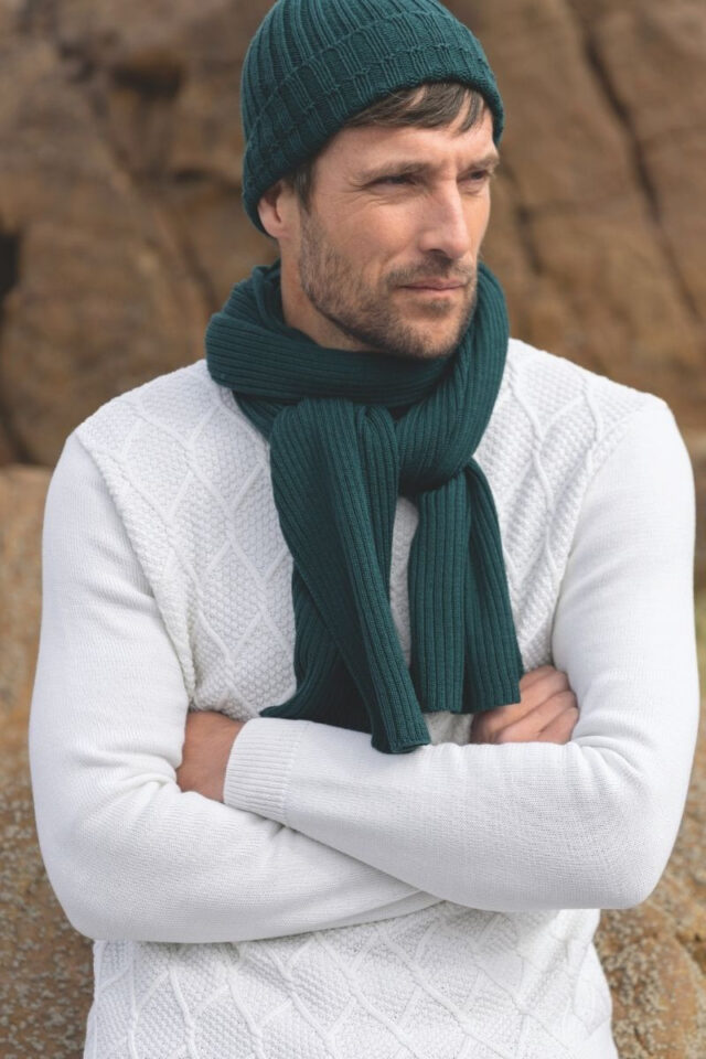 Monsieur Solfin - Bonnet en laine · Pierre