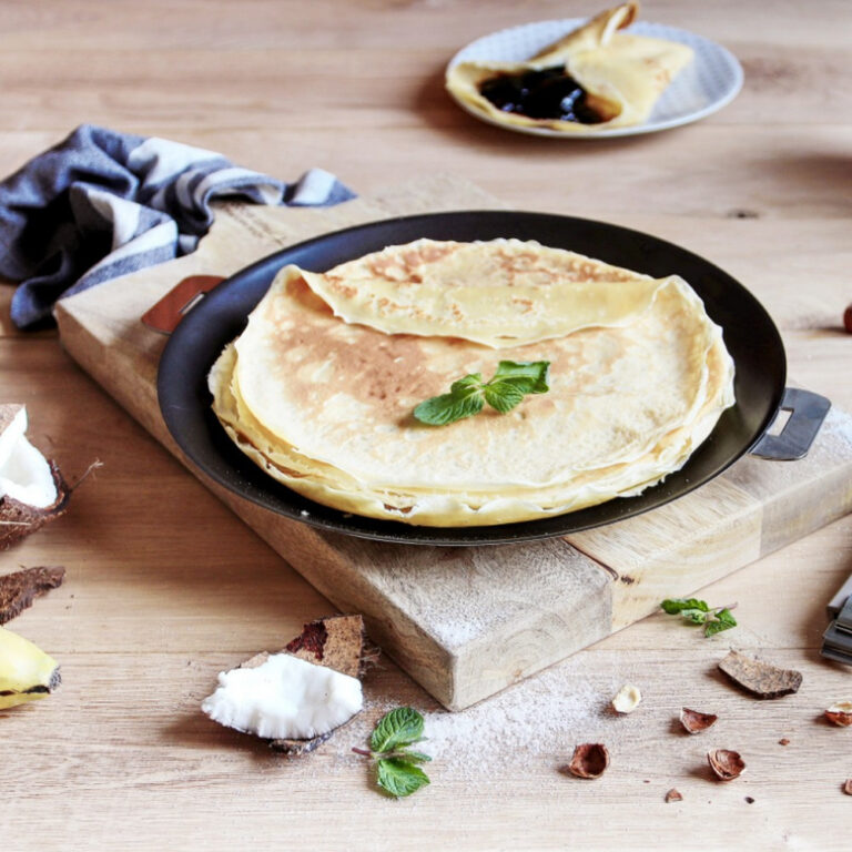 CRISTEL - Crêpière Cristel Mutine antiadhérente - 2 tailles