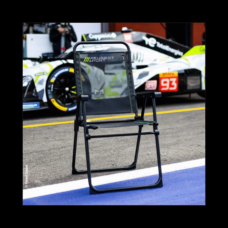 LAFUMA MOBILIER - Fauteuil pliant PEUGEOT SPORT x LAFUMA MOBILIER Edition limitée