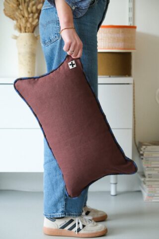 POZÉ - Housse de coussin en lin – Uni chocolat
