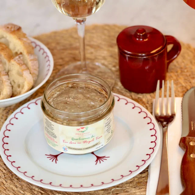 Relais Gourmet - Quintessence de Foie Gras et Magret Fumé