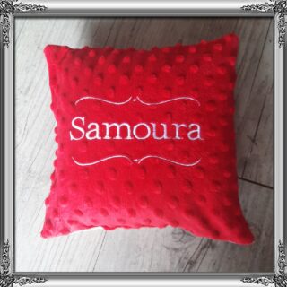 La Fabrique À DeDeuh - Coussin personnalisé, en minky brodé prénom et/ou ornement