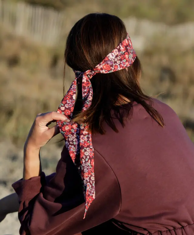 April et C - Ruban cheveux / ceinture – Champ de fleurs