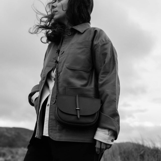 Bleu De Chauffe - Mini sac postier Java - Brun ambré