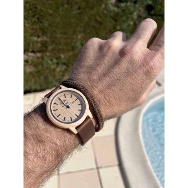 Menthe à l'eau - Montre Bois L'Érable bracelet Croute de cuir marron cocarde