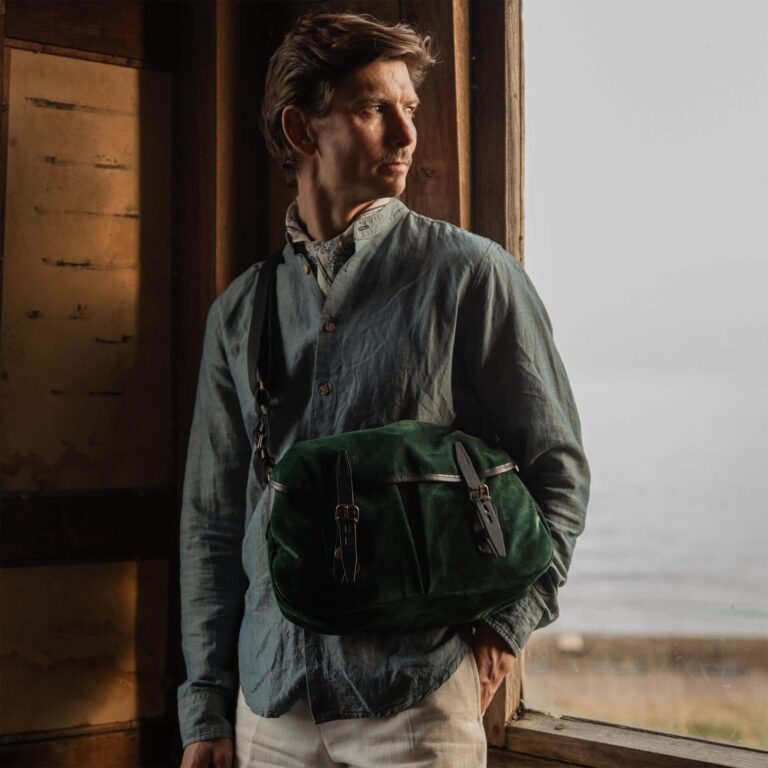 Bleu De Chauffe - Musette du Pêcheur M / Cuir Velours - Vert Foncé