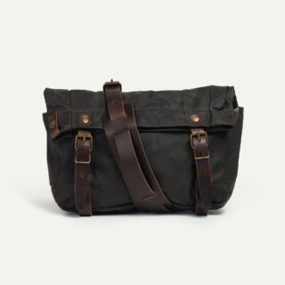 Musette Gibus – Kaki waxé par la marque Bleu de Chauffe Bleu de Chauffe - Musette Gibus – Kaki waxé
