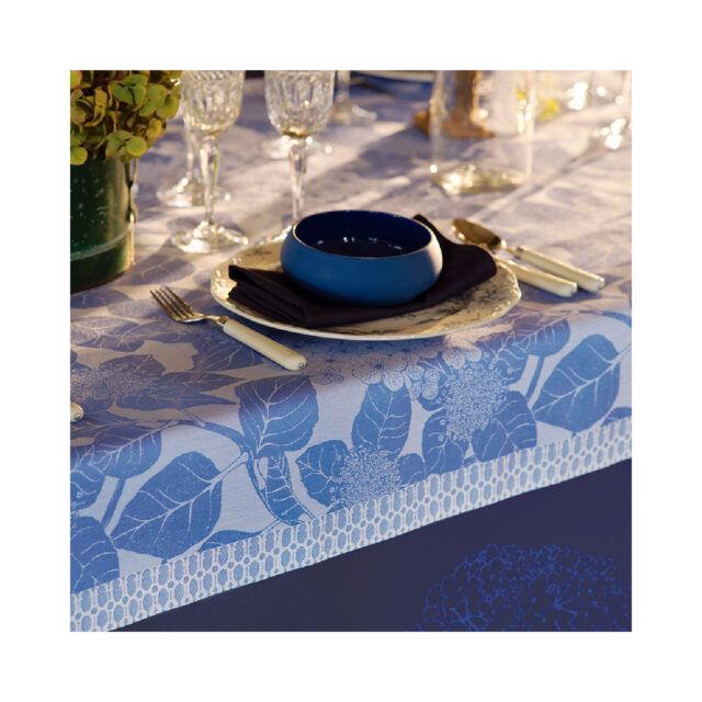 GARNIER THIEBAUT - Nappe Hortensias Garnier Thiebaut - 2 coloris 4 tailles