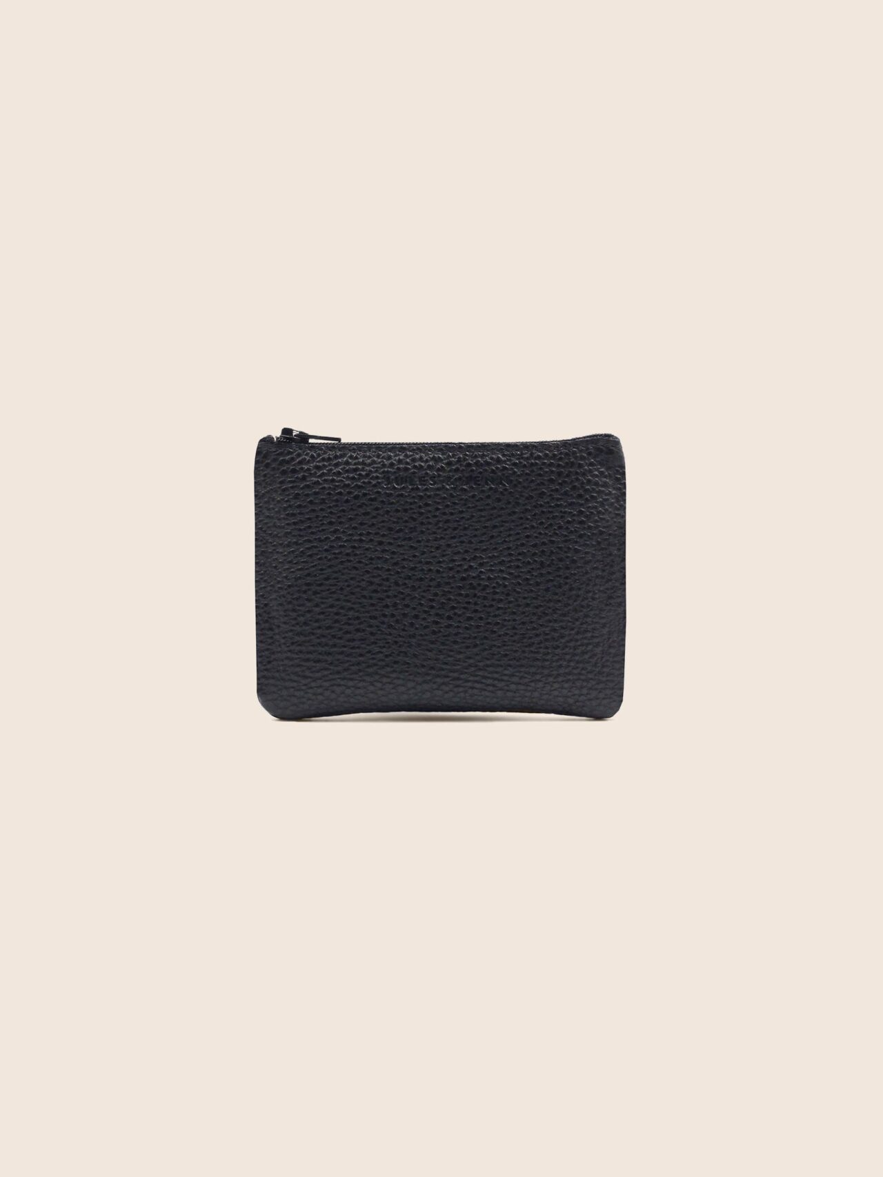pochette cuir graine upcycle noir petit modele 1 JULES & JENN -