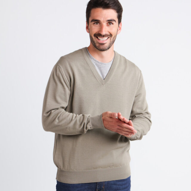 Monsieur Solfin - Pull col V laine mérinos · Camille