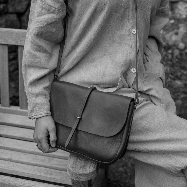 Bleu De Chauffe - Sac postier Pastel - Miel