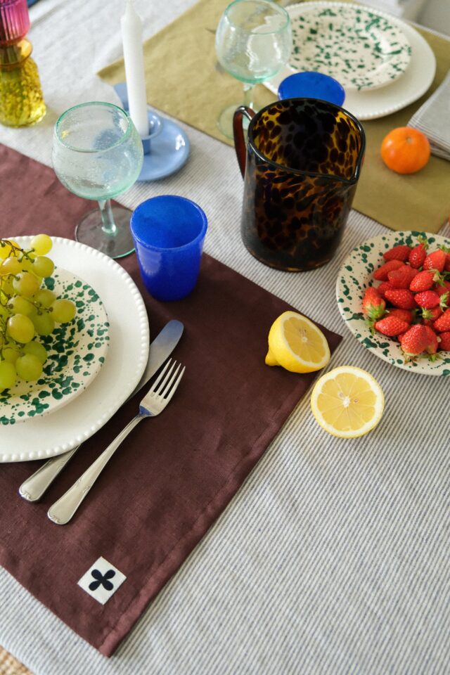 POZÉ - Lot de 2 Serviettes ou Sets de table en lin – Uni chocolat