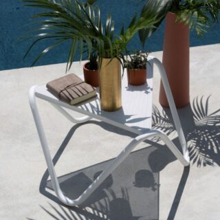 LAFUMA Mobilier - Table d’appoint Vogue micro-perforée LAFUMA MOBILIER – 2 coloris