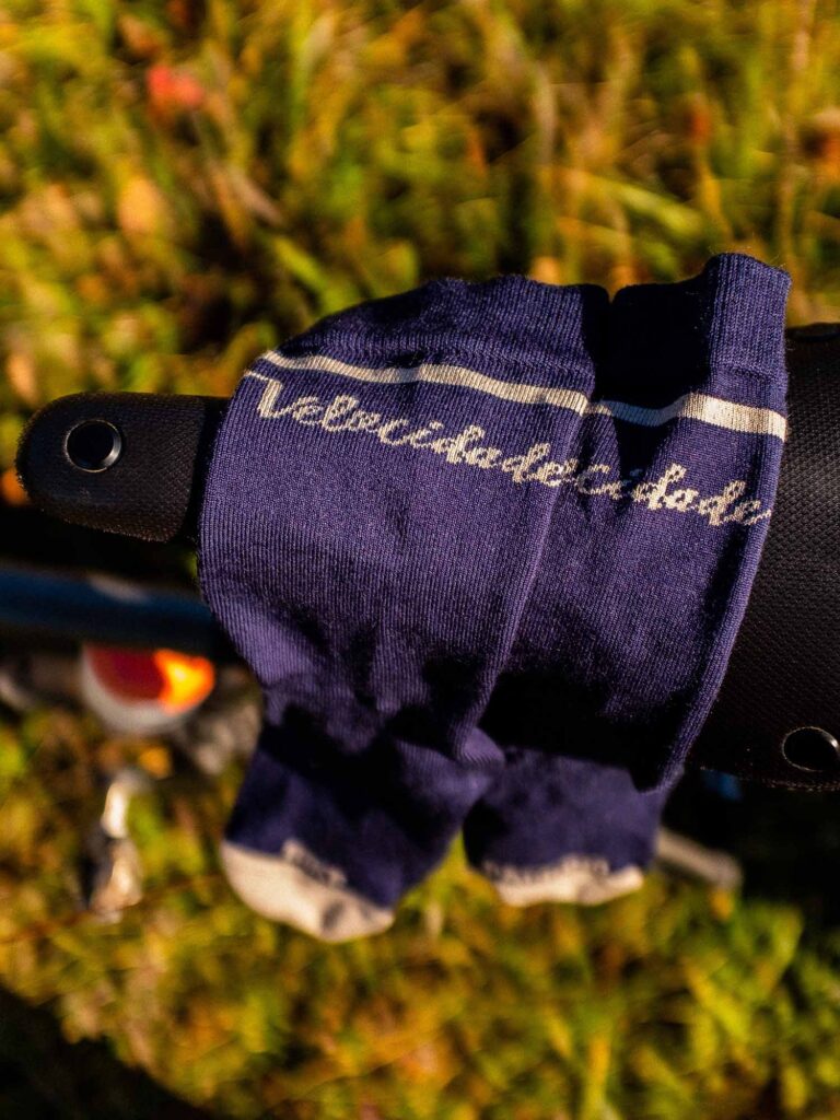 Atelier Velocidade - Chaussettes en Mérinos 2.0 – Marine / 36-40