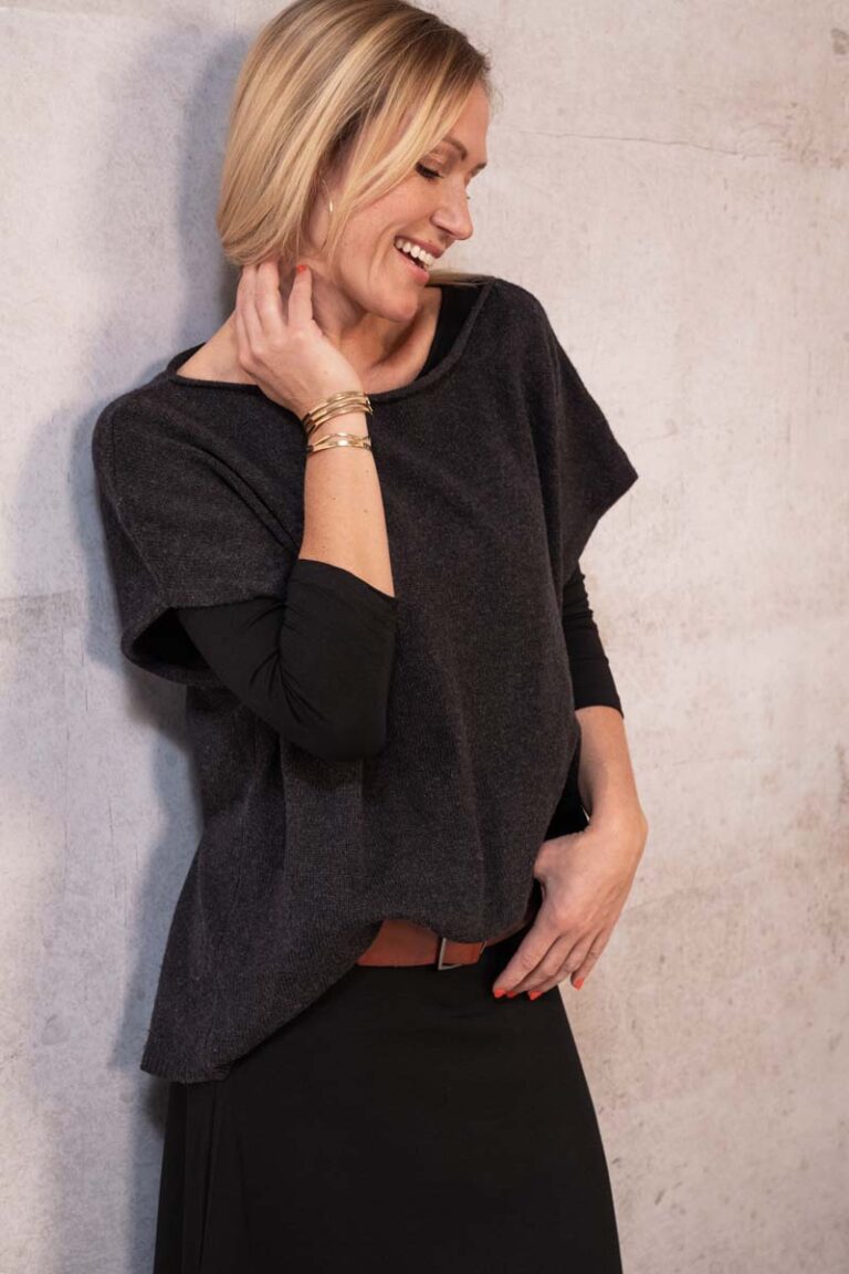 Thelma Rose - Poncho Willem